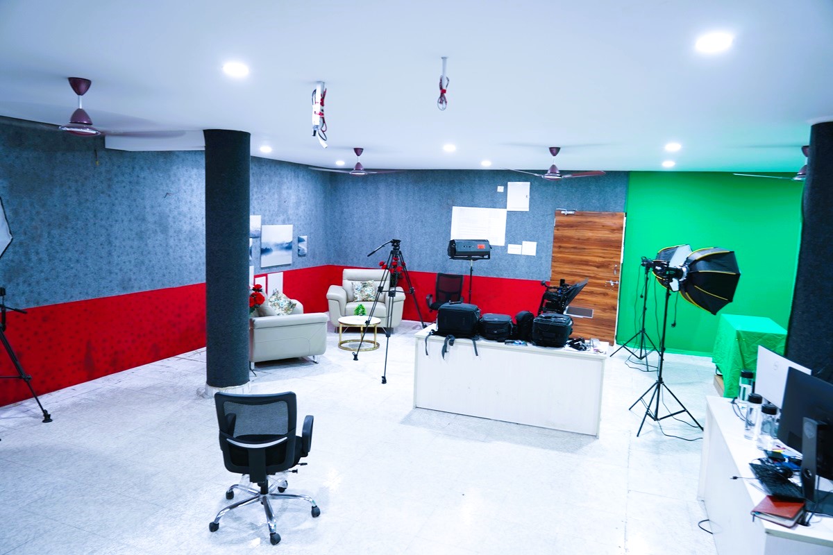 studio_space